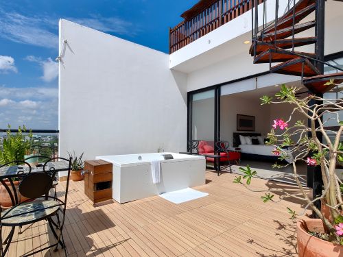 ICONO 508 - 3 BR PENTHOUSE