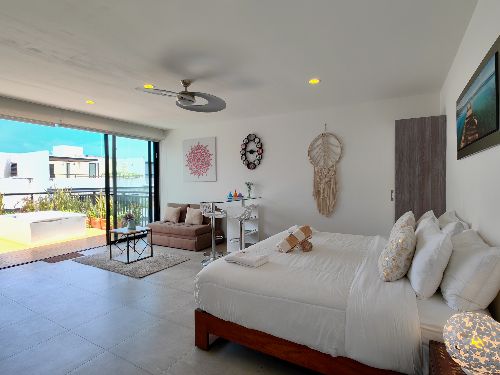 ICONO 501 - 3 BR PENTHOUSE